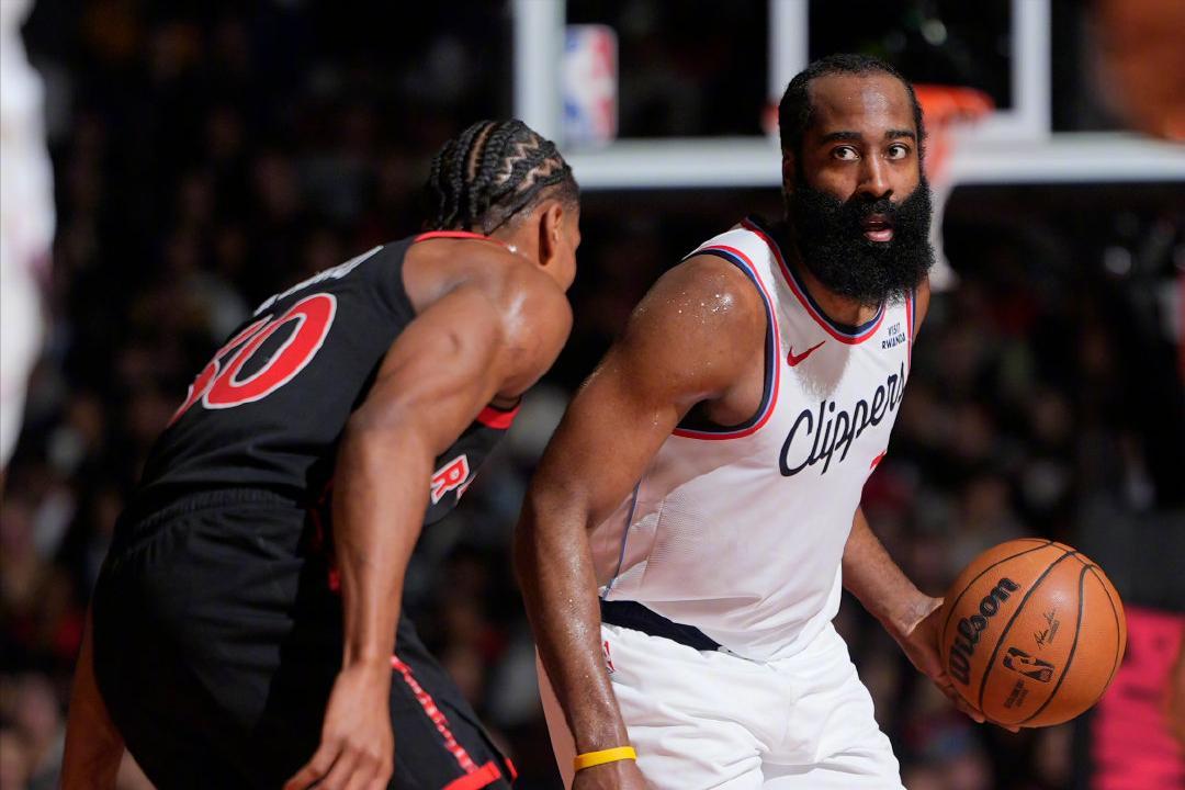 开云官网-快船5连胜重返前十！一口气获4大利好：小卡缺阵哈登31+10太硬气